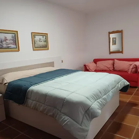 Mayi 2 Apartment